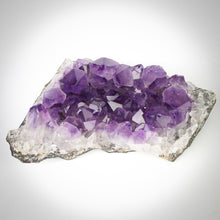 Carica l'immagine nel visualizzatore di Gallery, Drusa ametista-210 gr