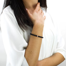 Carica l'immagine nel visualizzatore di Gallery, Bracciale unisex 6 mm Tormalina nera e argento 925