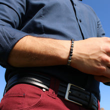 Carica l'immagine nel visualizzatore di Gallery, Bracciale uomo 6 mm pietra lavica, ematite e pietra lavica bagno argento