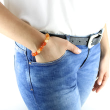 Carica l'immagine nel visualizzatore di Gallery, Bracciale unisex Corniola 8 mm lisci