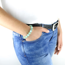 Carica l'immagine nel visualizzatore di Gallery, Bracciale unisex Giada 10 mm sfaccettati