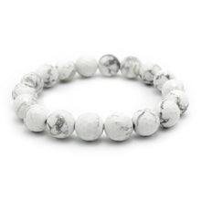 Carica l'immagine nel visualizzatore di Gallery, Bracciale unisex Howlite 10 mm sfaccettati