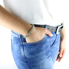 Carica l'immagine nel visualizzatore di Gallery, Bracciale unisex Labradorite 8 mm sfaccettati