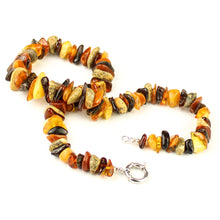 Carica l'immagine nel visualizzatore di Gallery, Girocollo Ambra taglio chips grandi