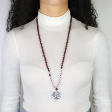 Carica l'immagine nel visualizzatore di Gallery, Mala legno di rosa e kunzite