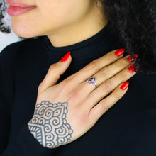 Carica l'immagine nel visualizzatore di Gallery, Anello fiore granato e argento 925-2,5 gr