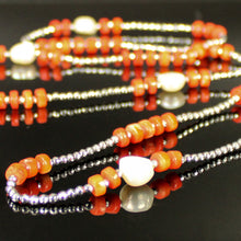 Carica l'immagine nel visualizzatore di Gallery, Collana media rondelle di corallo bamboo con perle di fiume ed ematite