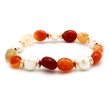 Carica l'immagine nel visualizzatore di Gallery, Bracciale donna burattate medie corniola e perle di fiume