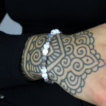 Carica l'immagine nel visualizzatore di Gallery, Bracciale 6 mm labradorite, howlite e rondelle in zama