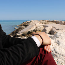 Carica l'immagine nel visualizzatore di Gallery, Bracciale uomo 6 mm onice nero, diaspro rosso, pietra lavica bagno argento e zama