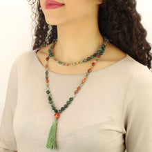 Carica l'immagine nel visualizzatore di Gallery, Mala Agata muschiata e pietre miste