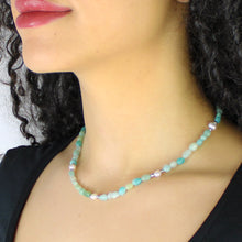 Carica l'immagine nel visualizzatore di Gallery, Collana girocollo burattatine amazzonite, ematite e perle
