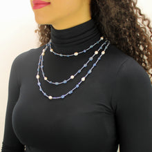Carica l'immagine nel visualizzatore di Gallery, Collana lunga cianite, ematite, perle di fiume e cristalli