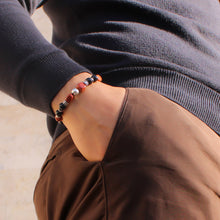 Carica l'immagine nel visualizzatore di Gallery, Bracciale uomo 8 mm ossidiana nera, diaspro rosso, sfera argento e zama