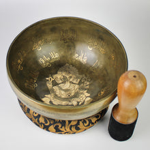 Carica l'immagine nel visualizzatore di Gallery, Campana tibetana realizzata artigianalmente -1400 gr