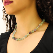 Carica l'immagine nel visualizzatore di Gallery, Collana girocollo fluorite 10 mm sfaccettati