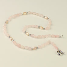 Carica l'immagine nel visualizzatore di Gallery, Girocollo quarzo rosa ematite e perle di fiume