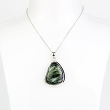 Carica l'immagine nel visualizzatore di Gallery, Ciondolo serfinite e argento 925-14 gr
