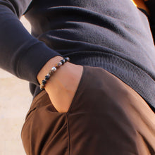 Carica l'immagine nel visualizzatore di Gallery, Bracciale uomo 8 mm ossidiana nera, diaspro variegato, sfera argento e zama