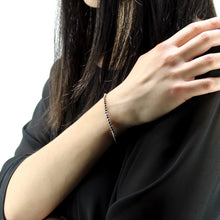 Carica l'immagine nel visualizzatore di Gallery, Bracciale unisex ematite dorata