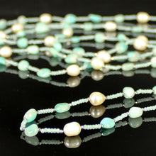 Carica l'immagine nel visualizzatore di Gallery, Collana lunga amazzonite africana, ematite, perle di fiume e cristalli