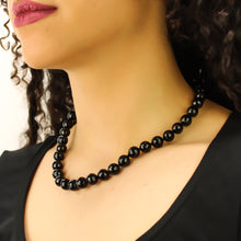 Carica l'immagine nel visualizzatore di Gallery, Collana girocollo onice nero 10 mm sfaccettati
