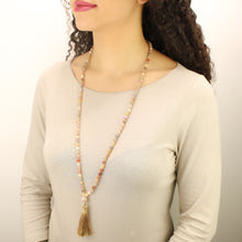 Carica l'immagine nel visualizzatore di Gallery, Mala Pietra di luna multicolor