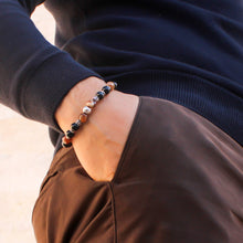 Carica l'immagine nel visualizzatore di Gallery, Bracciale uomo 8 mm ossidiana nera, legno fossile sfera argento e zama