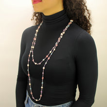 Carica l'immagine nel visualizzatore di Gallery, Collana lunga morganite, ematite, perle di fiume e cristalli