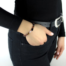 Carica l'immagine nel visualizzatore di Gallery, Bracciale donna burattatine occhio di tigre con ematite e perle di fiume