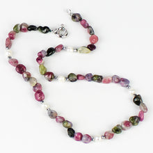 Carica l&#39;immagine nel visualizzatore di Gallery, Collana girocollo burattatine tormalina multicolor, ematite e perle
