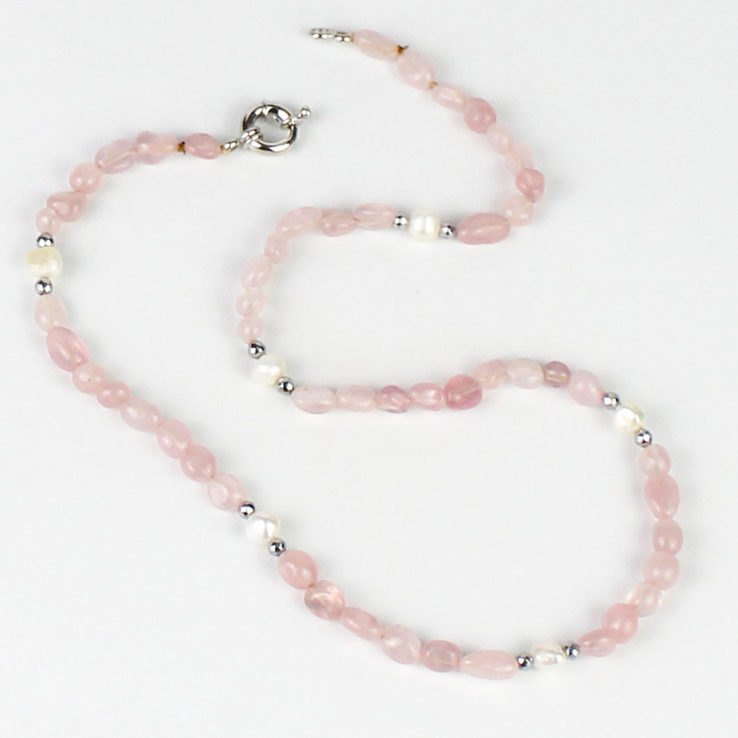 Collana girocollo burattatine quarzo rosa, ematite e perle