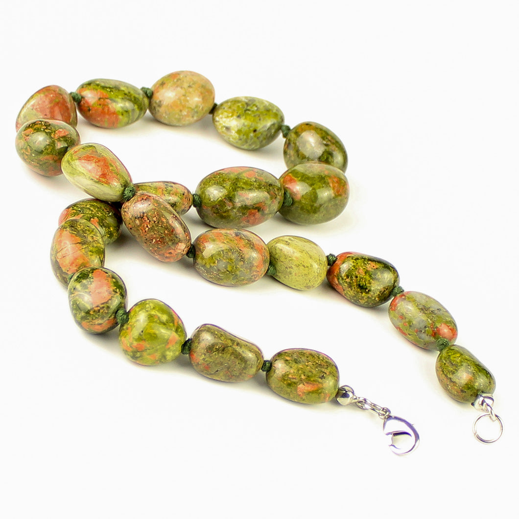 Collana girocollo burattate unakite