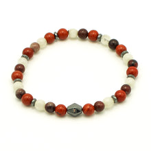 Carica l&#39;immagine nel visualizzatore di Gallery, Bracciale uomo 6 mm diaspro rosso scuro, diaspro rosso, pietra di luna ed ematite
