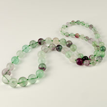 Carica l&#39;immagine nel visualizzatore di Gallery, Collana media fluorite
