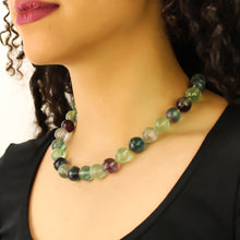 Carica l&#39;immagine nel visualizzatore di Gallery, Collana girocollo fluorite 14 mm sfaccettati
